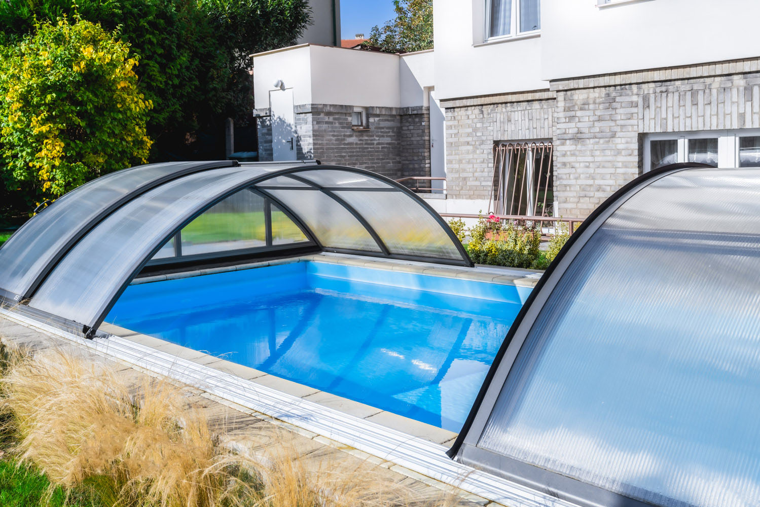 1ALBIXON_skimmer_pool_enclosure_Klasik