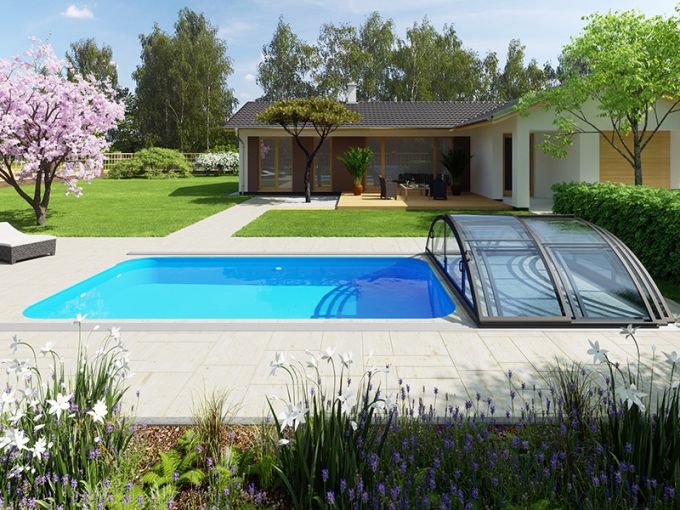 Як зберегти чистоту та прозорість води в басейні?